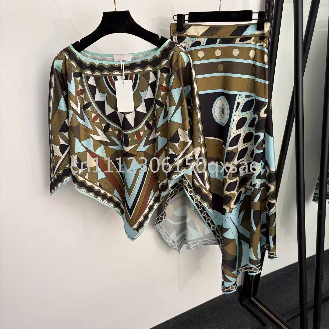 Streetwear Brand - Ensemble de robes-cape noires de luxe